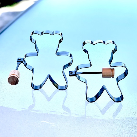 Teddy Bear Cookie Cutters ~ Set of 2 - Picture 1 of 3